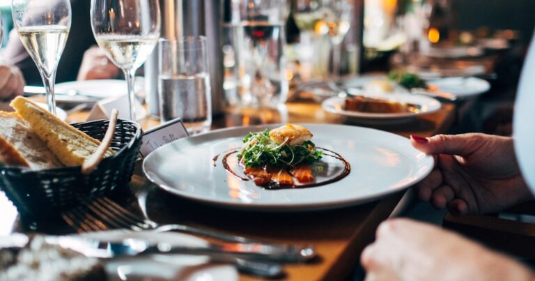 How Restaurants Manage Cash Flow With Working Capital Loans